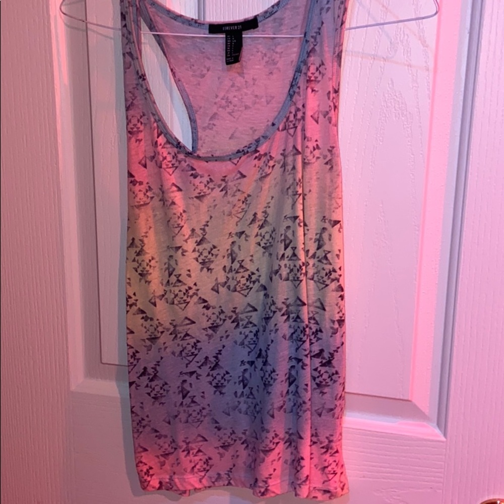 tank top// lightly worn